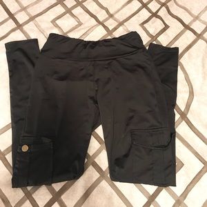 Cargo leggings with pockets